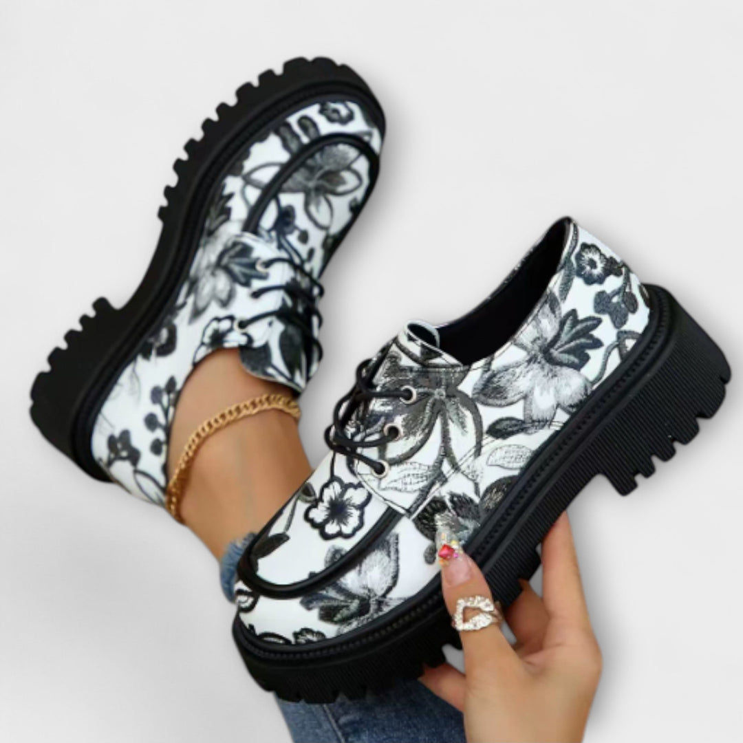 Sandra – Klasické Retro Mokasíny s Elegancí