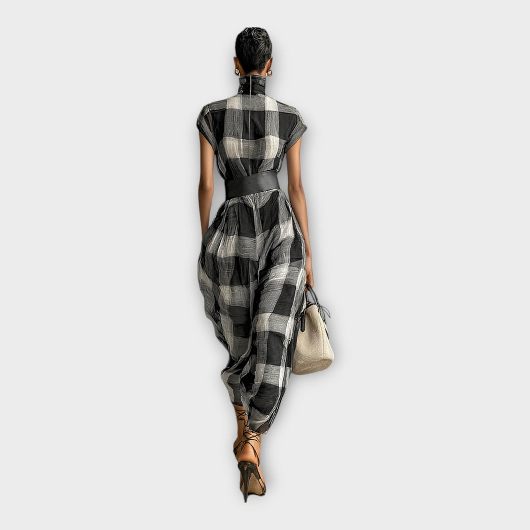 Adéla – Šaty s Rafinovaným Tokem a Elegancí