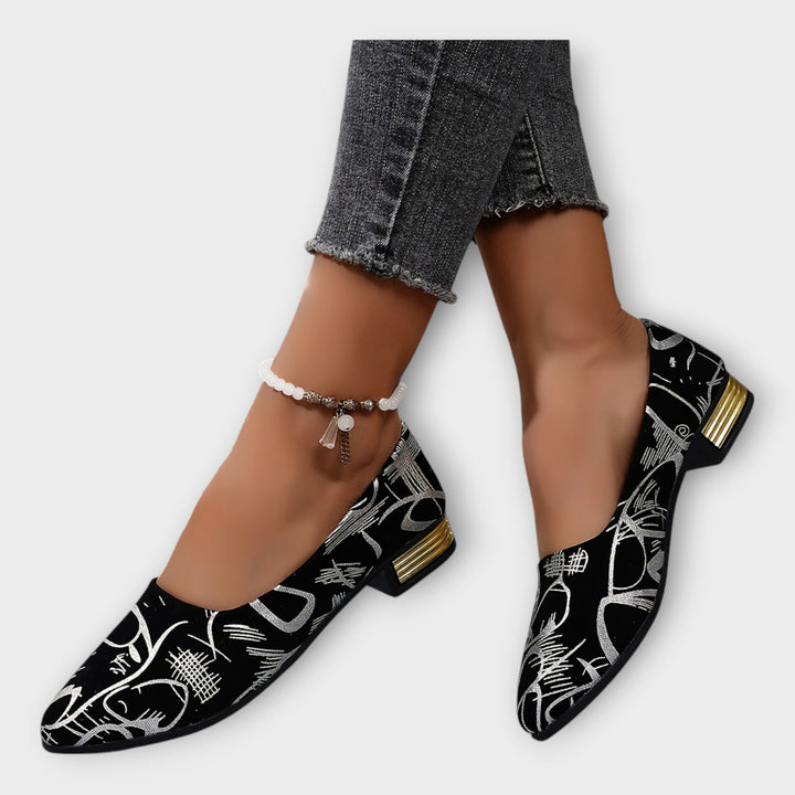 Adéla – Elegantní Baleríny s Rafinovanými Detaily