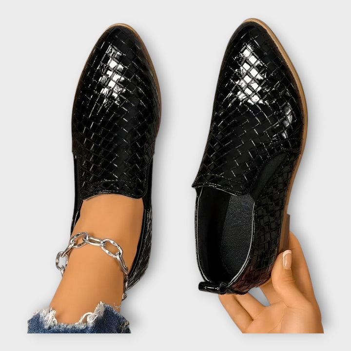 Veronika – Elegantní Slip-On Boty s Nízkým Podpatkem
