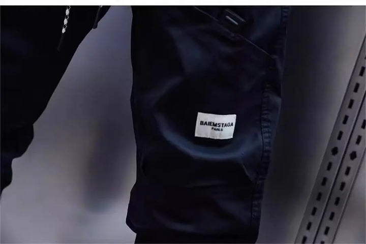 Adéla – Sportovní Kalhoty s Elegantními Detaily