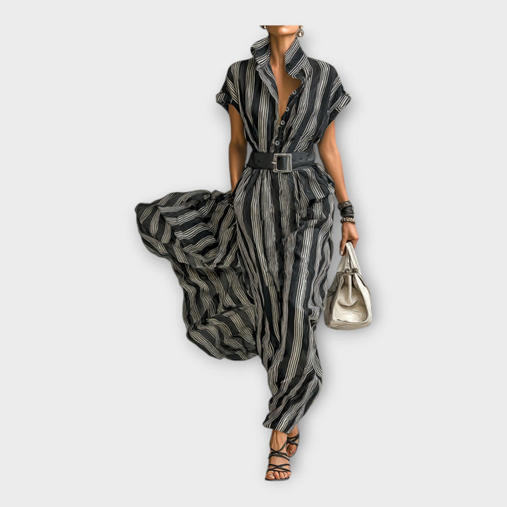 Adéla – Dlouhé Šaty s Minimalistickou a Rafinovanou Estetikou