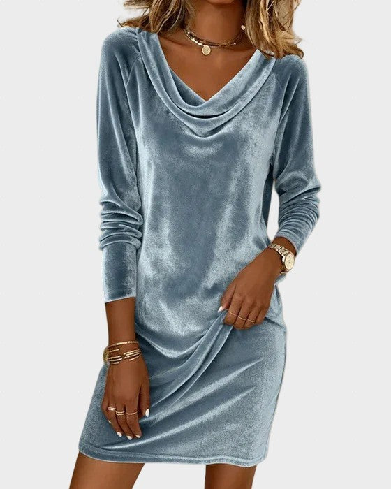 Nádia – Volné Sametové Šaty