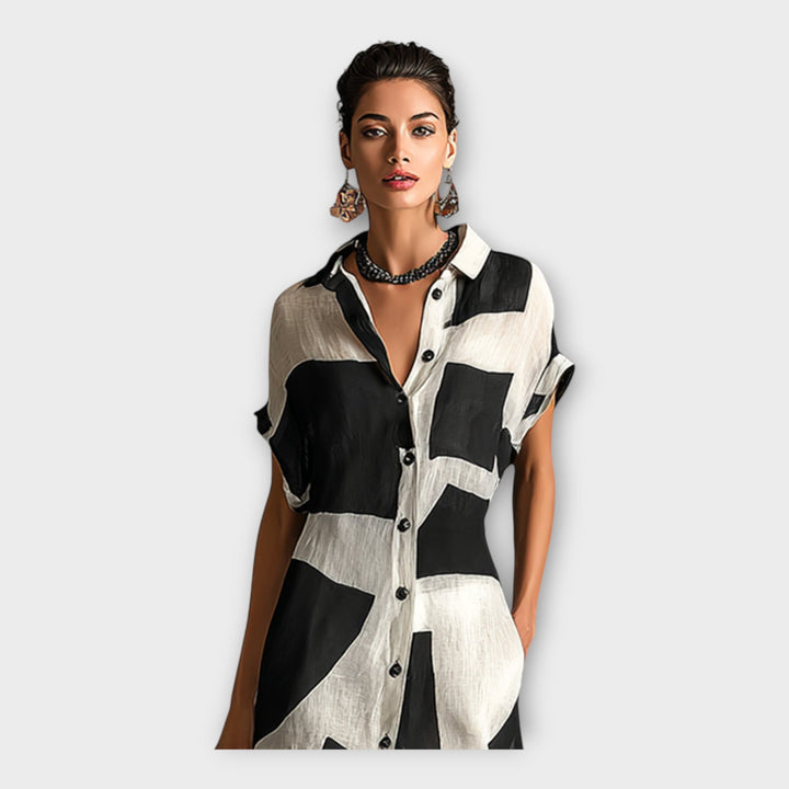 Anna – Elegantní Dlouhé Šaty s Moderním Designem a Nadčasovou Elegancí